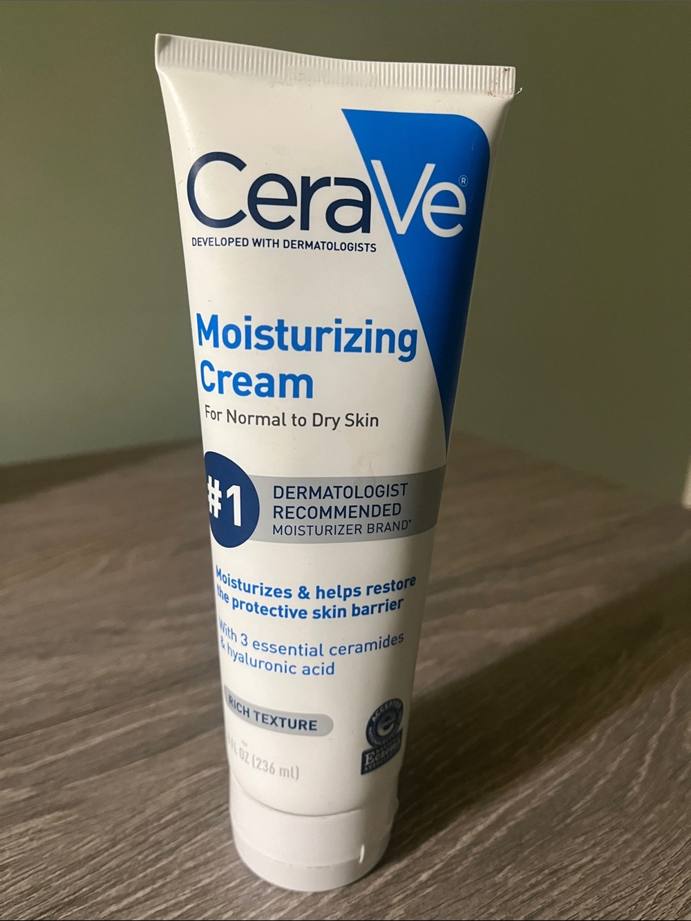 CeraVe  Moisturizing Cream  8 oz